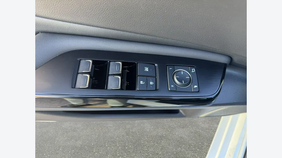 LEXUS ES -
