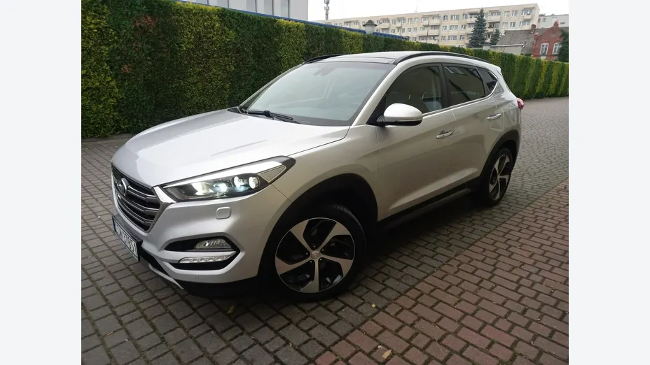HYUNDAI Tucson -