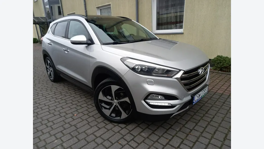 HYUNDAI Tucson -