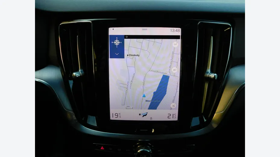 VOLVO V60 -