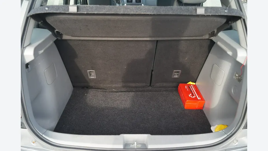 SUZUKI SX4 -