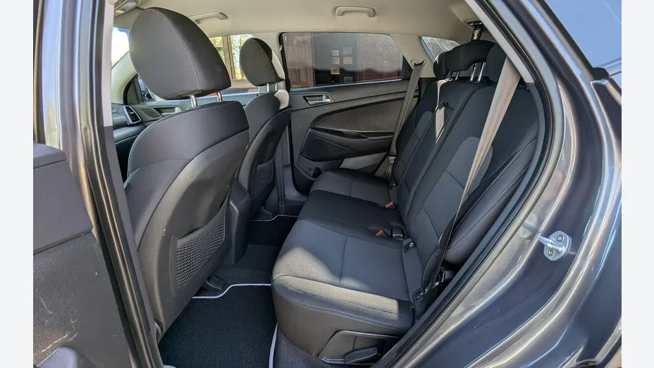 HYUNDAI Tucson -