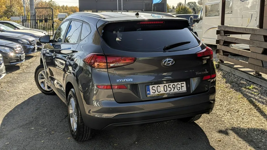 HYUNDAI Tucson -