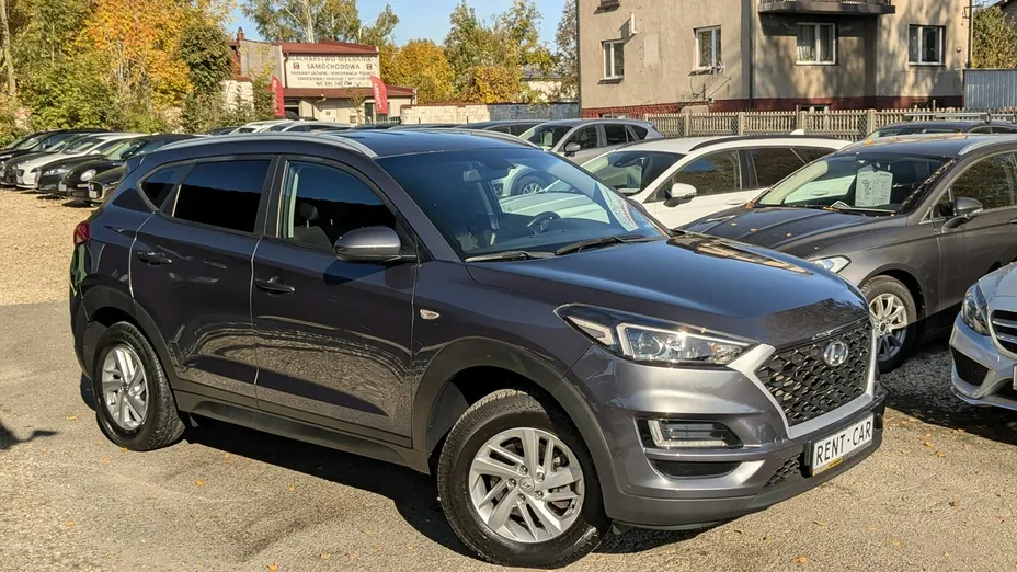 HYUNDAI Tucson -