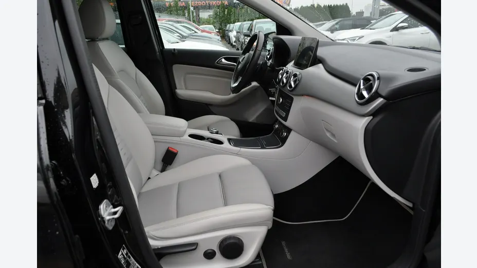 MERCEDES-BENZ B Klasa -