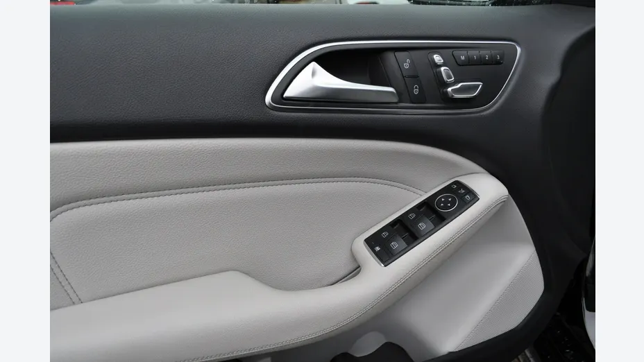 MERCEDES-BENZ B Klasa -
