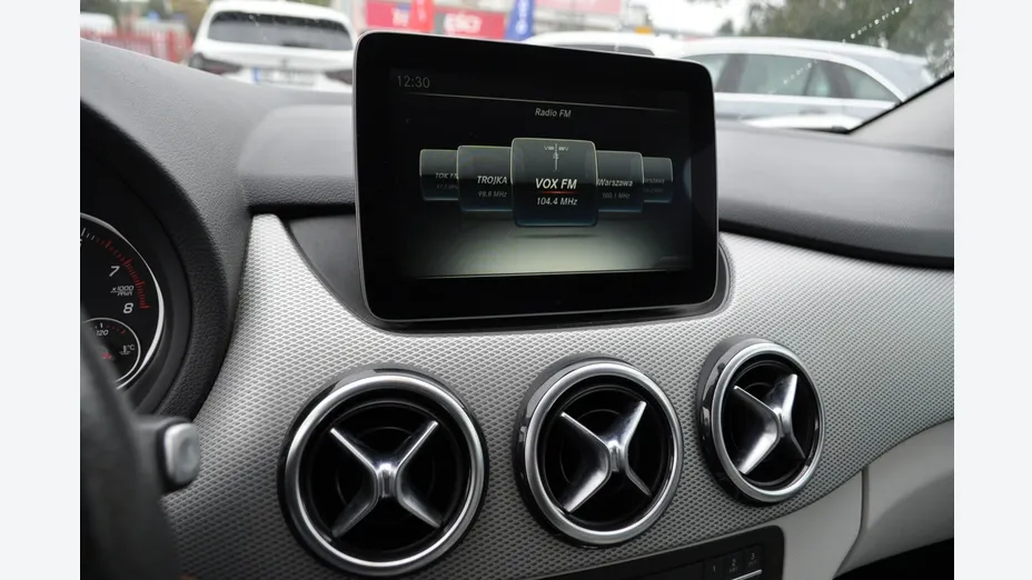 MERCEDES-BENZ B Klasa -