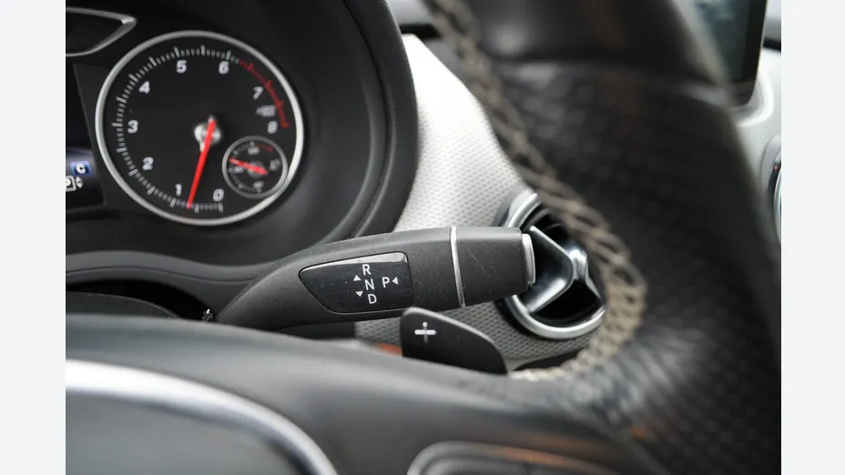 MERCEDES-BENZ B Klasa -