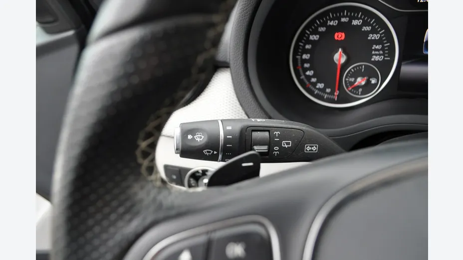MERCEDES-BENZ B Klasa -