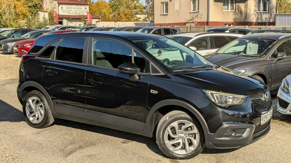 OPEL Crossland X -