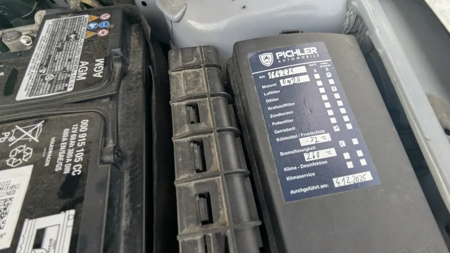 VOLKSWAGEN Passat -