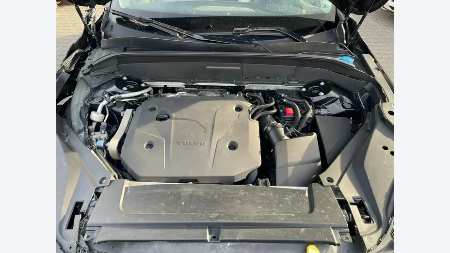 VOLVO XC90 -