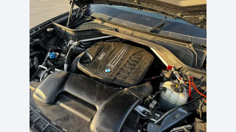 BMW X6 -