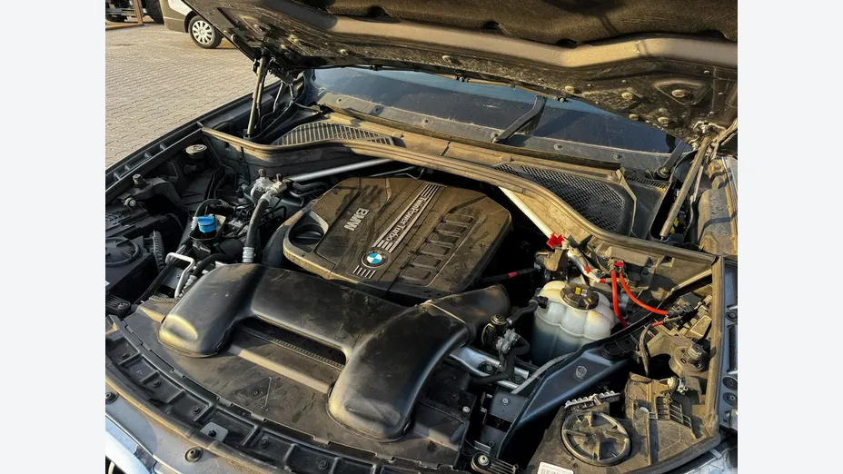 BMW X6 -