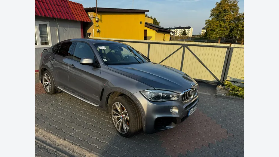 BMW X6 -
