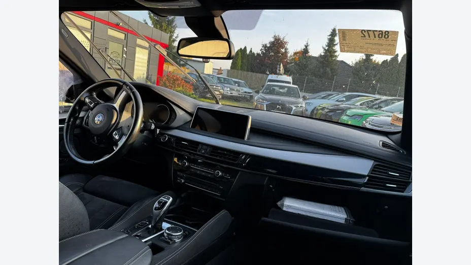 BMW X6 -
