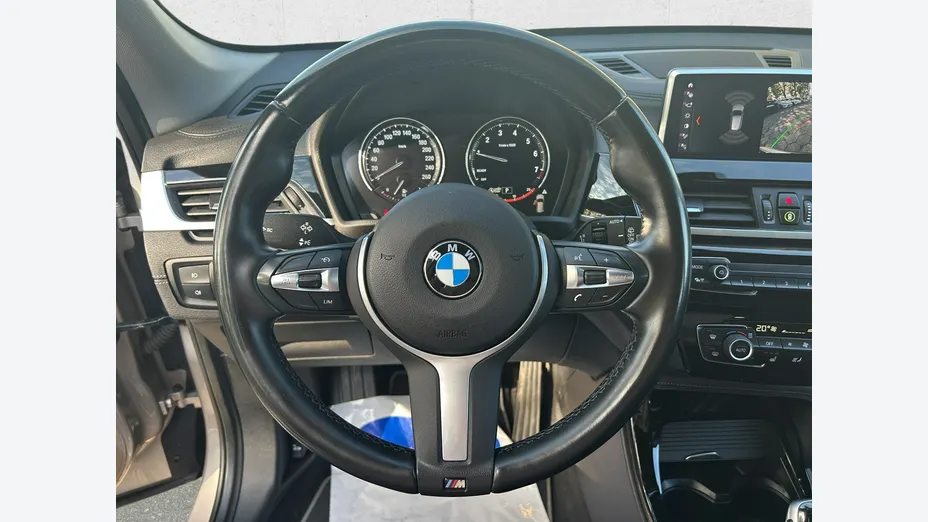 BMW X1 -