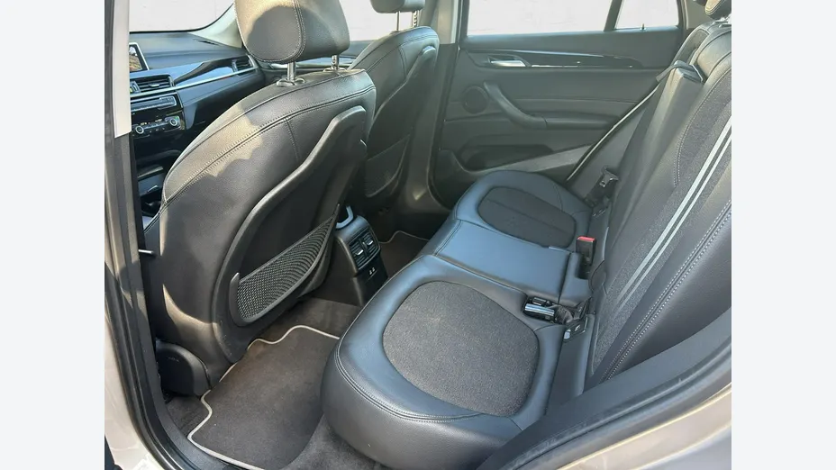 BMW X1 -
