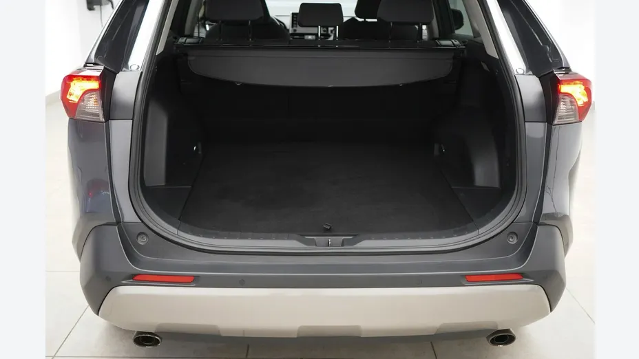 TOYOTA RAV4 -