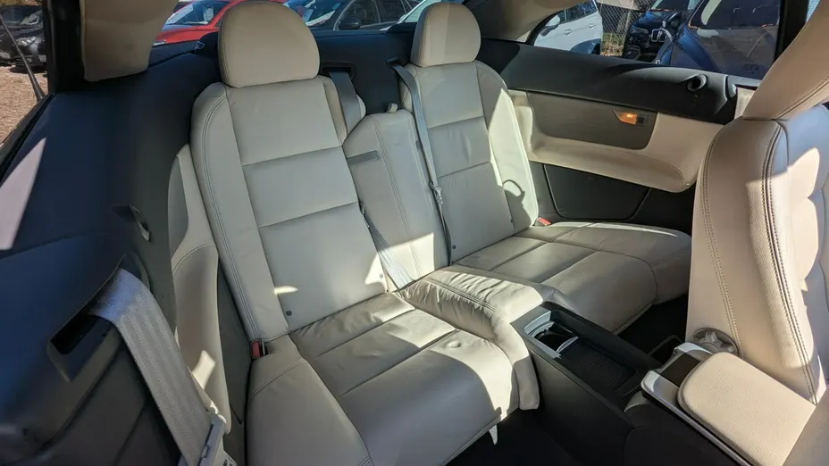 VOLVO C70 -