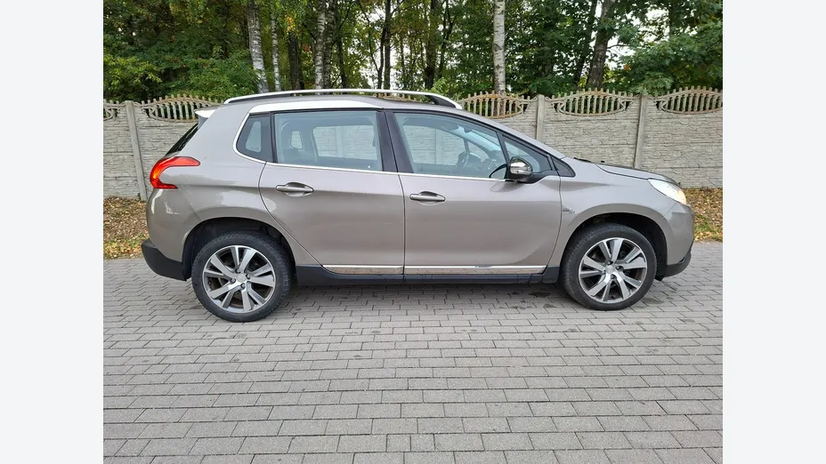 PEUGEOT 2008 -