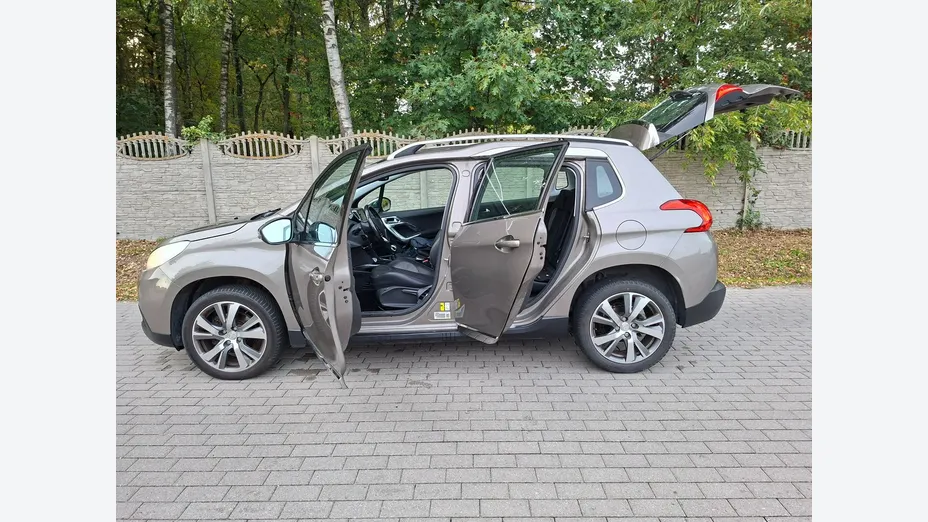 PEUGEOT 2008 -