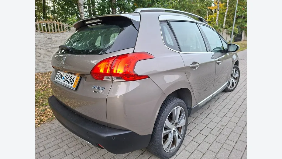 PEUGEOT 2008 -