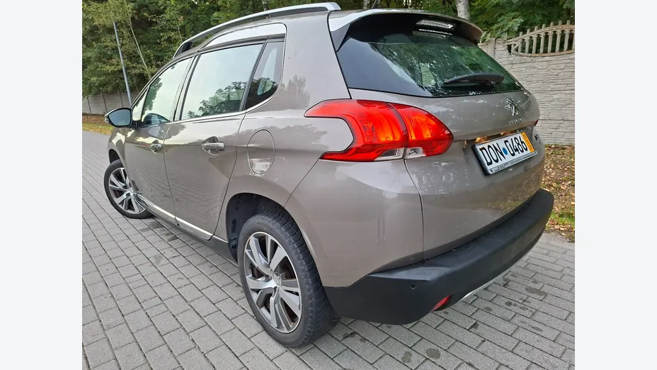 PEUGEOT 2008 -