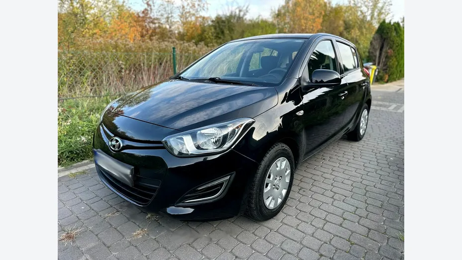 HYUNDAI i20 -