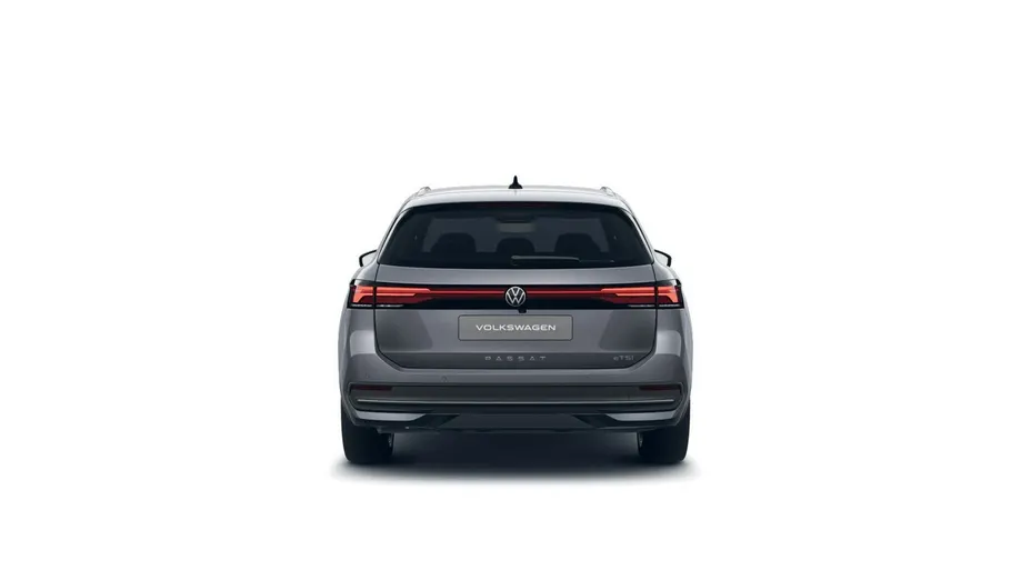VOLKSWAGEN Passat -