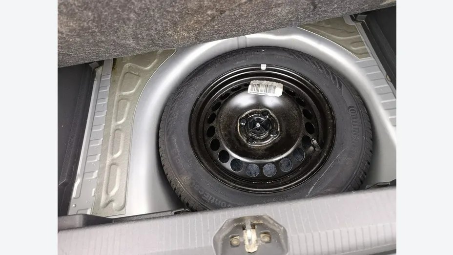 OPEL Corsa -