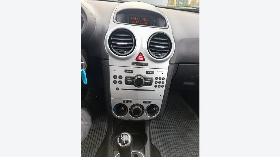 OPEL Corsa -