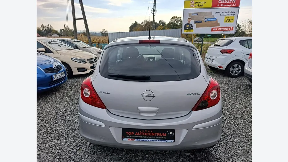 OPEL Corsa -
