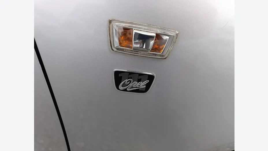 OPEL Corsa -