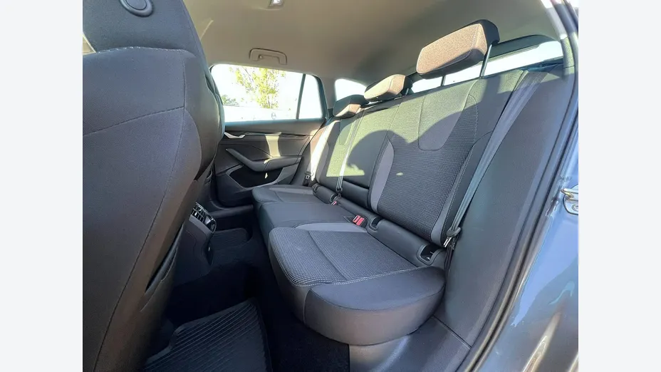 SKODA Octavia -