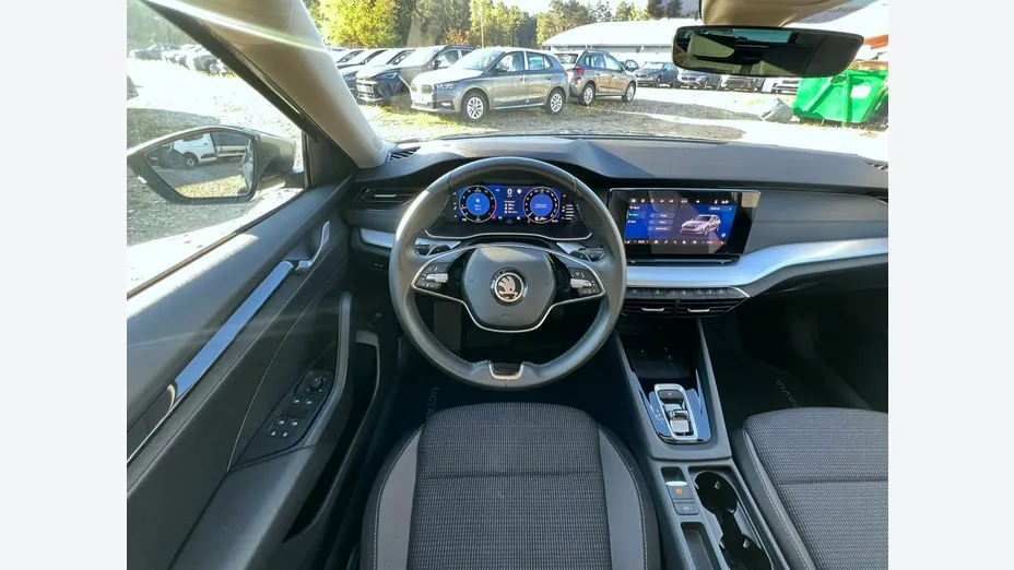 SKODA Octavia -