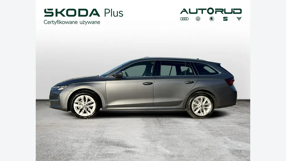 SKODA Octavia -