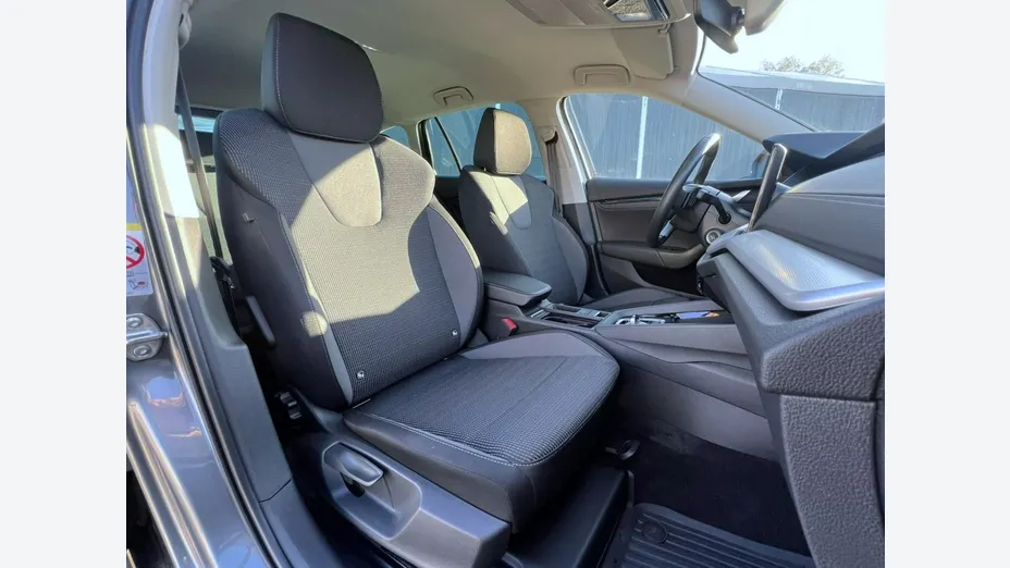 SKODA Octavia -