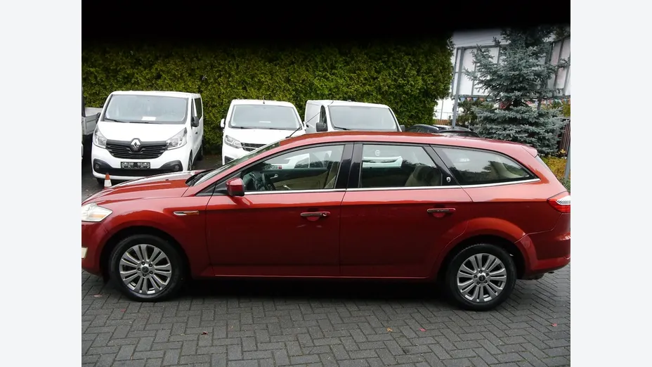 FORD Mondeo -