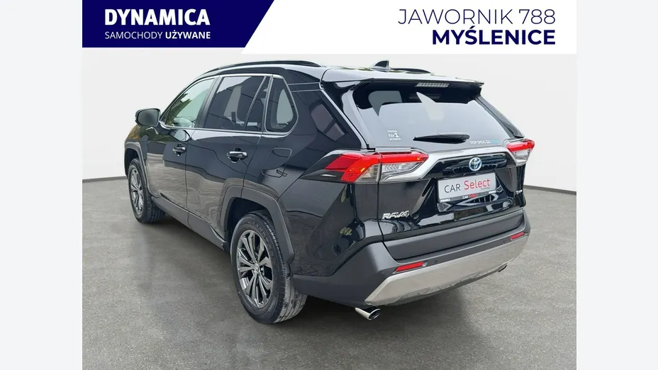 TOYOTA RAV4 -