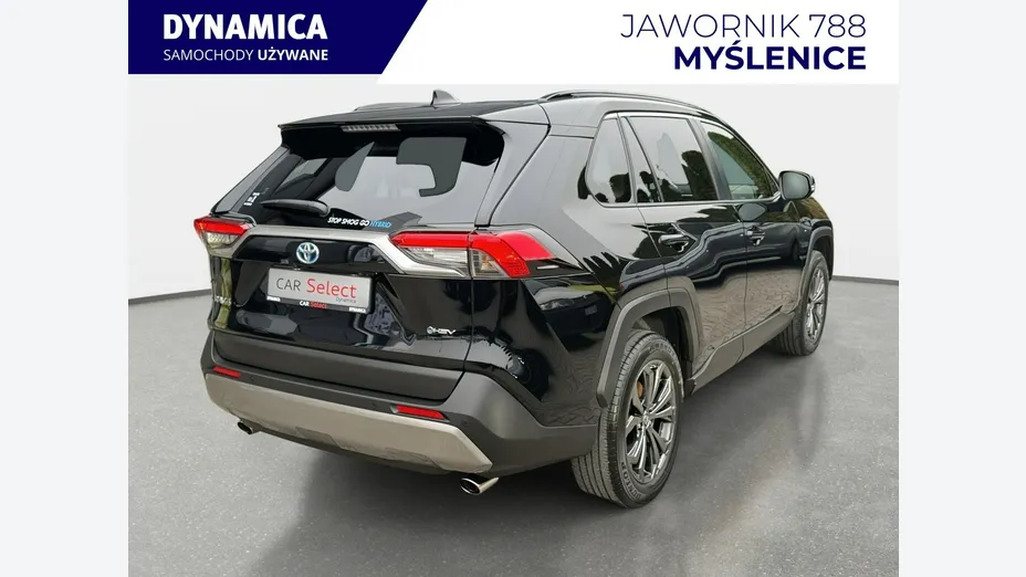 TOYOTA RAV4 -