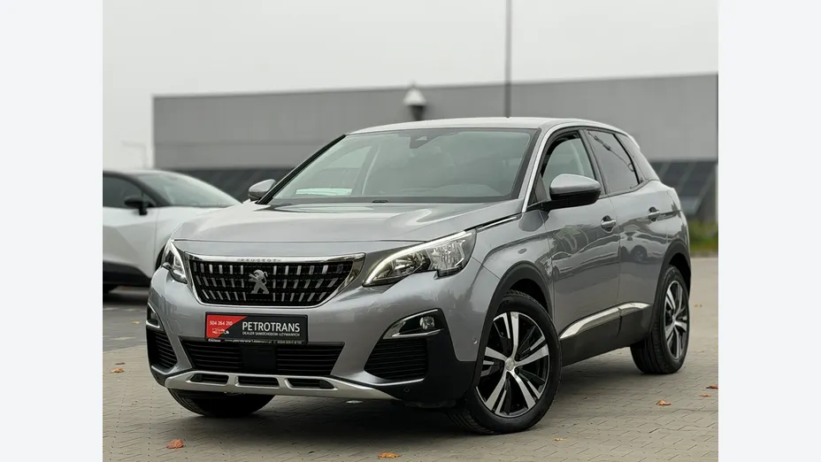 PEUGEOT 3008 -