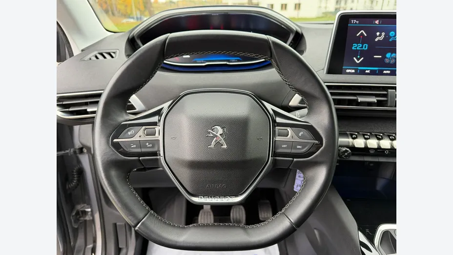 PEUGEOT 3008 -