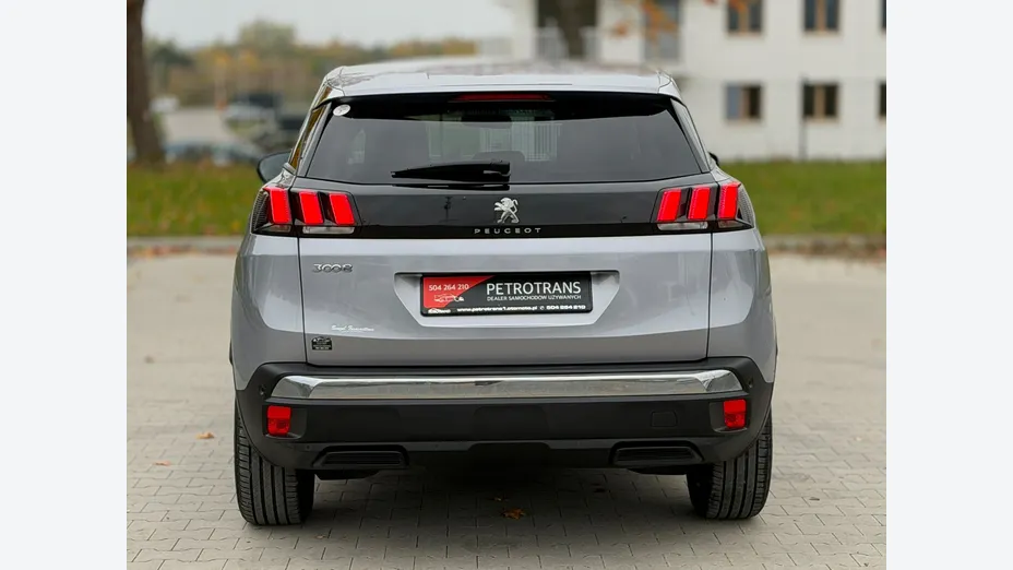 PEUGEOT 3008 -