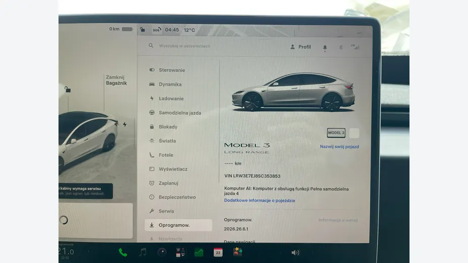 TESLA Model 3 -