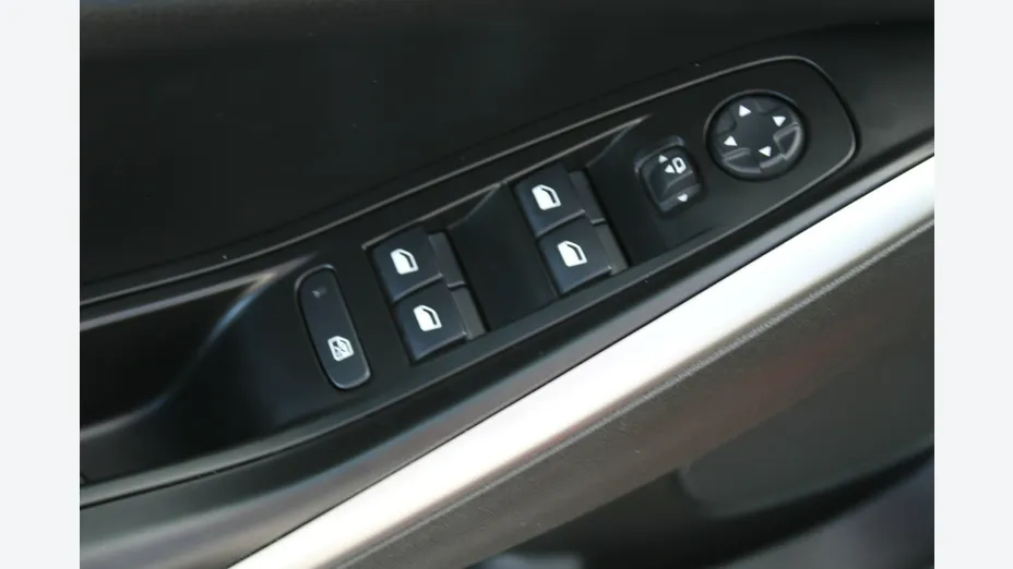 OPEL Grandland X -
