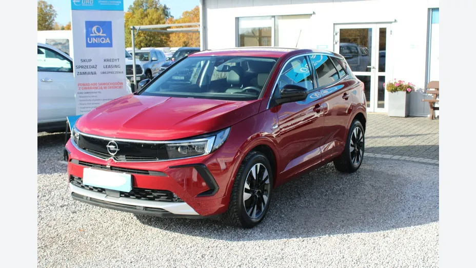 OPEL Grandland X -