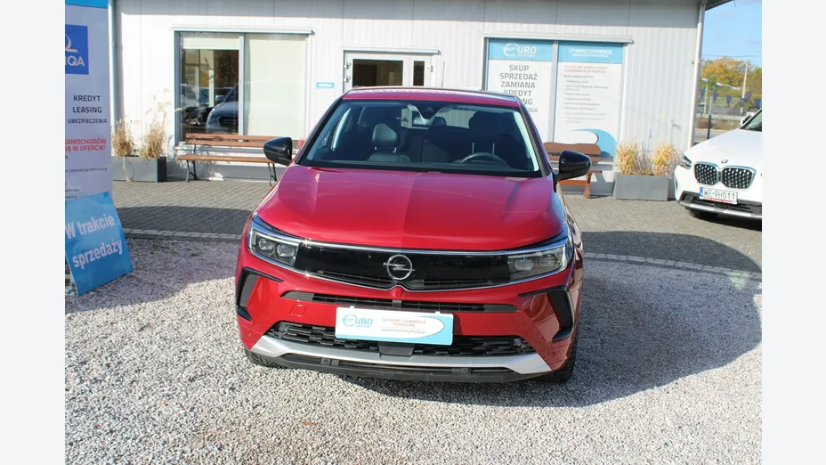 OPEL Grandland X -