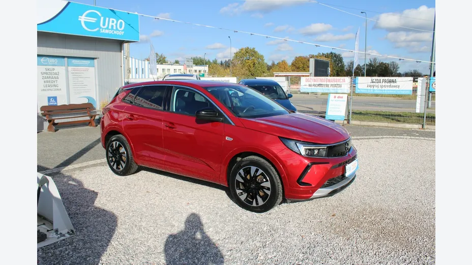 OPEL Grandland X -