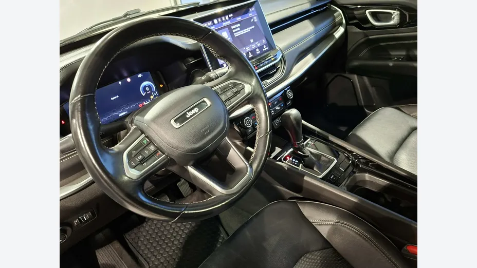JEEP Compass -
